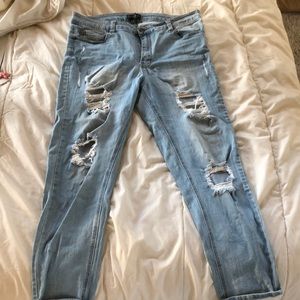 High waisted light wash jeans ripped